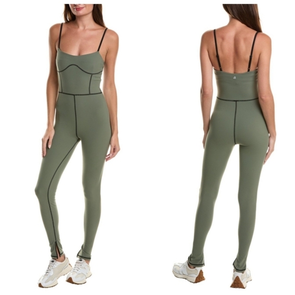 New WeWoreWhat Silhouette Ankle Flare Army Green Athleisure Jumpsuit NWT Large - Picture 3 of 14